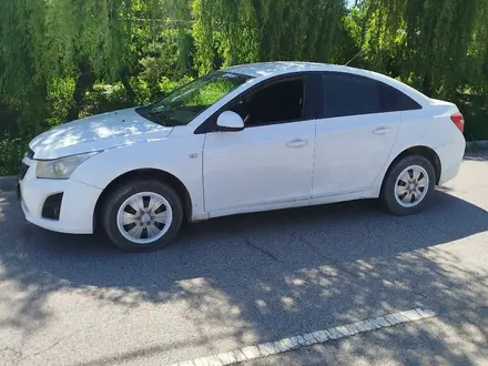 Chevrolet Cruze 2013 года за 2 600 000 тг. в Алматы – фото 3