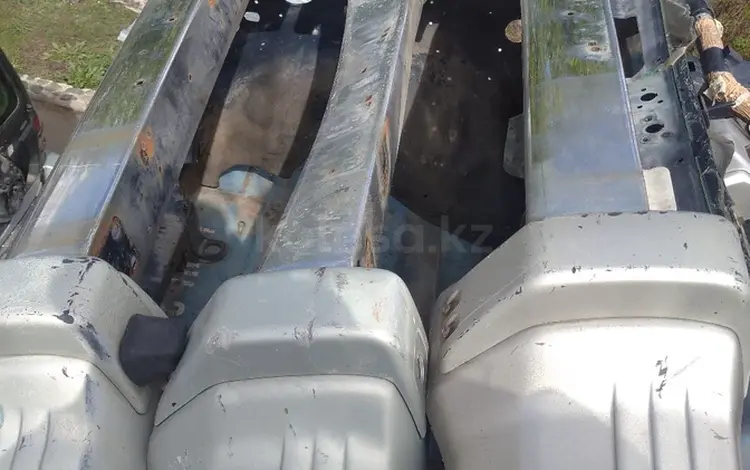 Бампера за 60 000 тг. в Алматы