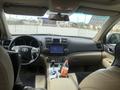 Toyota Highlander 2010 года за 8 000 000 тг. в Актау – фото 10