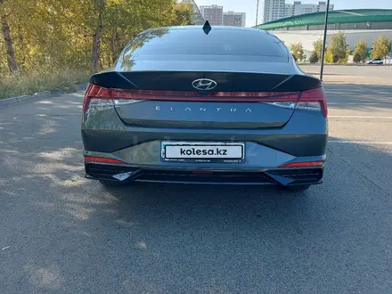 Hyundai Elantra 2021 года за 10 100 000 тг. в Астана – фото 6