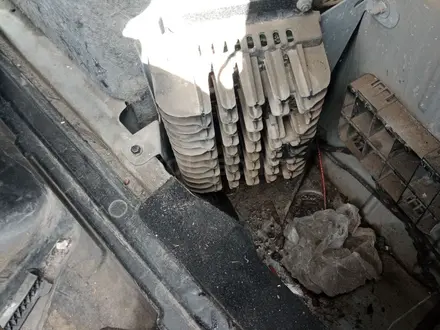Кузовные детали 272 двигатель АКПП 7 g trunic за 20 000 тг. в Астана – фото 10