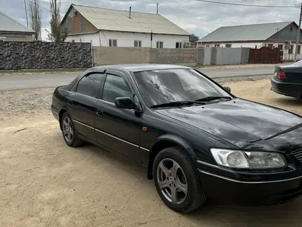 Toyota Camry 1997 года за 3 300 000 тг. в Байконыр – фото 4