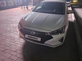 Hyundai Elantra 2019 года за 8 100 000 тг. в Актау