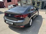 Hyundai Elantra 2019 года за 8 200 000 тг. в Алматы – фото 3