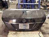 Крышка багажника на Mercedes w221 за 5 000 тг. в Алматы – фото 3