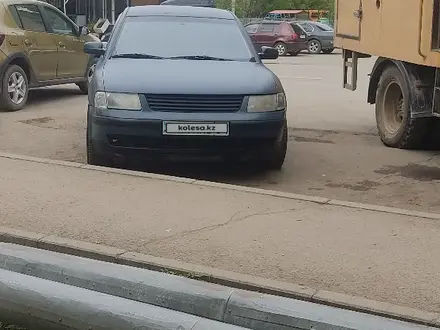 Volkswagen Passat 1998 года за 1 700 000 тг. в Астана – фото 4