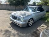Mercedes-Benz E 320 1999 годаүшін4 400 000 тг. в Алматы – фото 5