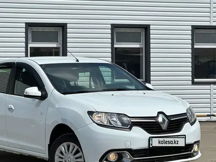 Renault Logan 2015 года за 3 650 000 тг. в Актобе – фото 2