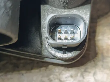 Генератор ГУР насос дроссель форсунки 5.7 6.1 SRT8 Jeep Grand Cherokee WK1 за 30 000 тг. в Караганда – фото 10