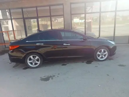 Hyundai Sonata 2010 года за 4 500 000 тг. в Сарыагаш – фото 9