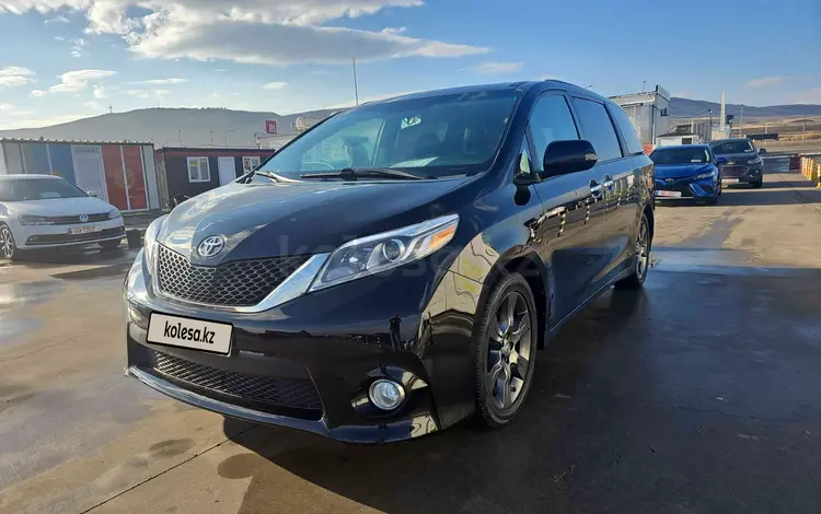 Toyota Sienna 2015 годаүшін9 000 000 тг. в Алматы