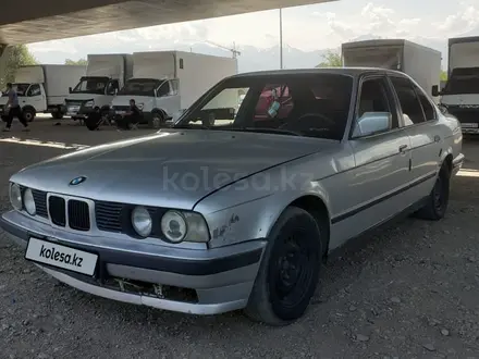 BMW 325 1992 года за 1 400 000 тг. в Мерке – фото 2