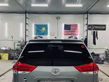 Toyota Sienna 2014 года за 8 300 000 тг. в Уральск – фото 4