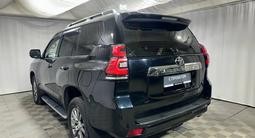 Toyota Land Cruiser Prado 2018 года за 26 800 000 тг. в Алматы – фото 2