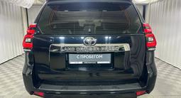 Toyota Land Cruiser Prado 2018 года за 26 800 000 тг. в Алматы – фото 4