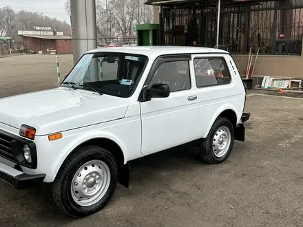 ВАЗ (Lada) Lada 2121 2014 года за 3 900 000 тг. в Алматы – фото 6