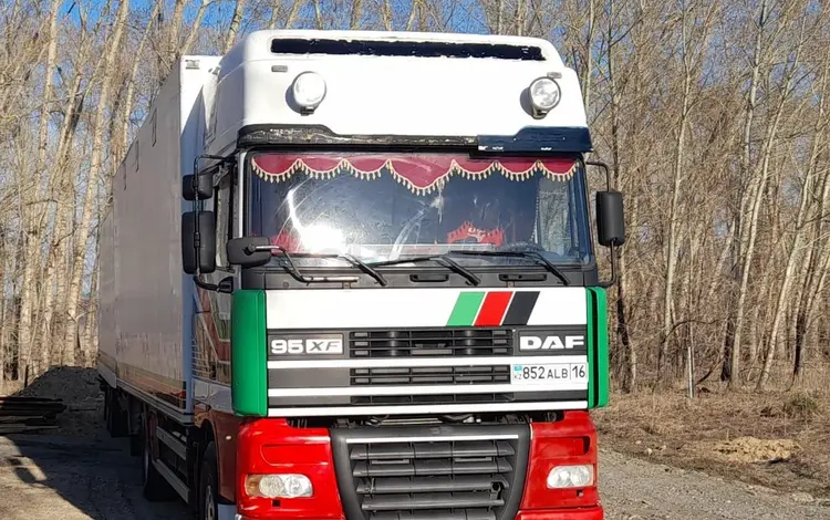 DAF  XF95 1999 годаүшін12 000 000 тг. в Усть-Каменогорск