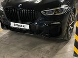 BMW X5 2021 года за 42 000 000 тг. в Алматы