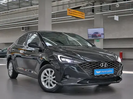 Hyundai Accent 2021 года за 7 190 000 тг. в Алматы – фото 3