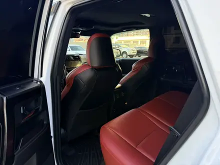 Toyota 4Runner 2019 года за 25 000 000 тг. в Актау – фото 6