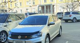 Volkswagen Polo 2015 года за 6 700 000 тг. в Актау – фото 2