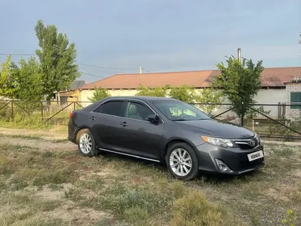 Toyota Camry 2014 года за 6 500 000 тг. в Семей – фото 3