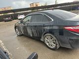 Toyota Camry 2015 года за 6 500 000 тг. в Актобе – фото 4