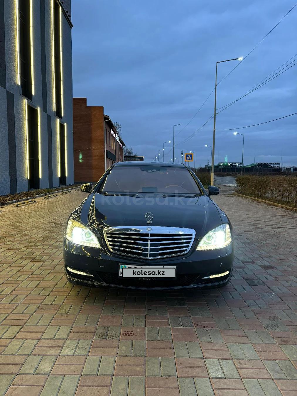 Mercedes-Benz S 500 2009 г.