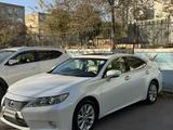 Lexus ES 300h 2013 годаүшін9 800 000 тг. в Актау – фото 2