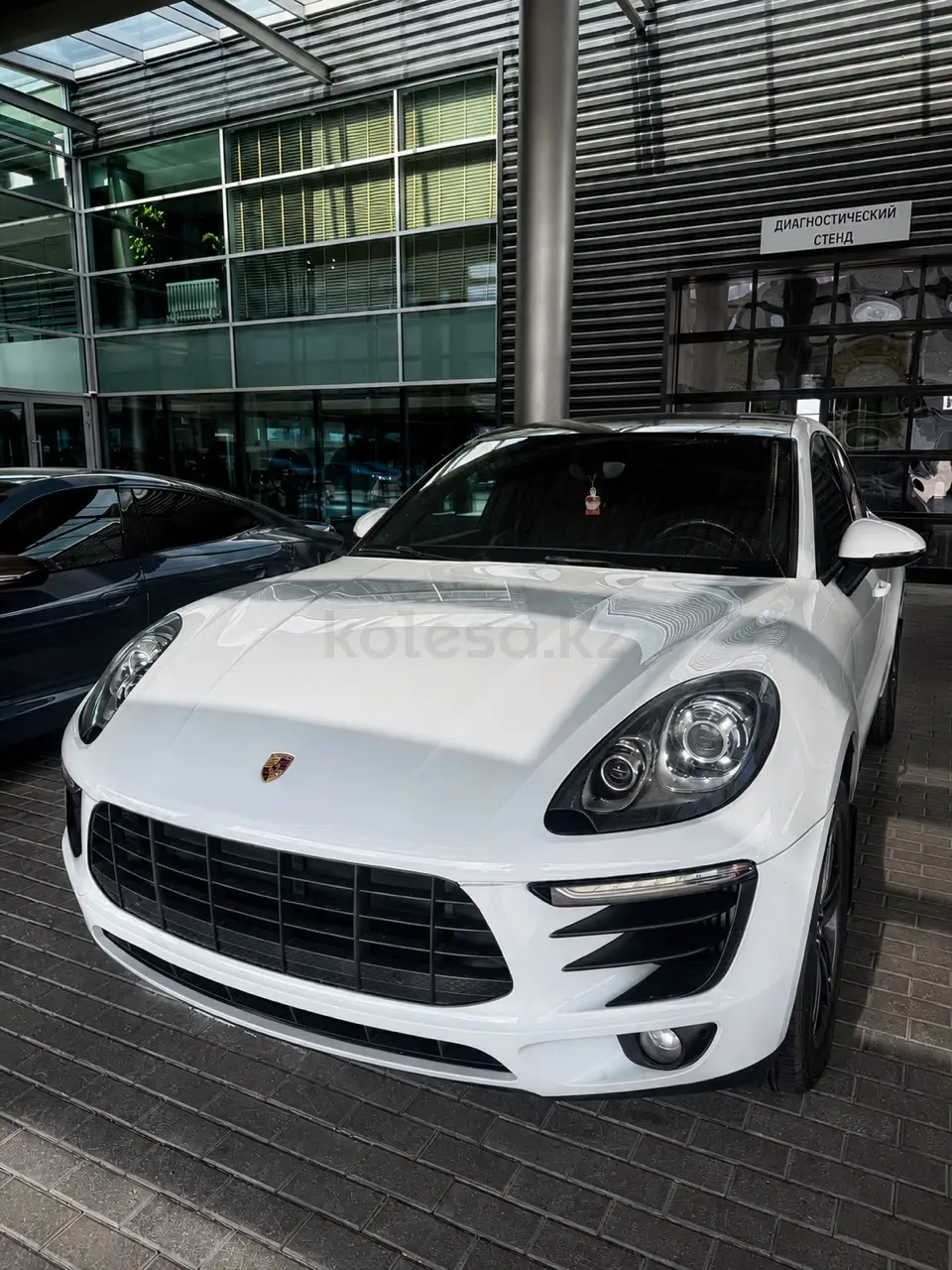 Porsche Macan, 2014