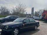 Mercedes-Benz E 300 1998 годаүшін3 200 000 тг. в Шымкент – фото 2