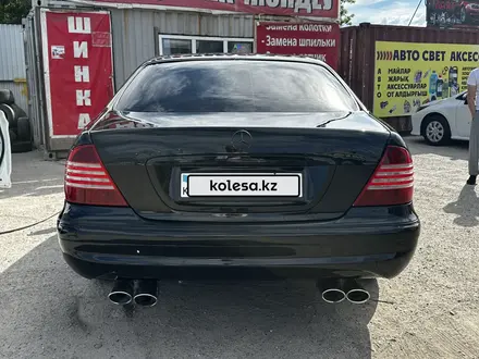 Mercedes-Benz S 500 1999 года за 4 000 000 тг. в Астана – фото 11