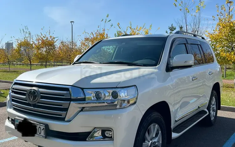 Toyota Land Cruiser 2021 года за 48 700 000 тг. в Астана