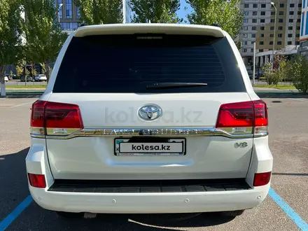 Toyota Land Cruiser 2021 года за 48 700 000 тг. в Астана – фото 8