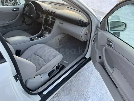 Mercedes-Benz C 180 2007 года за 3 700 000 тг. в Костанай – фото 4