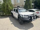 Toyota Hilux 2017 годаfor14 690 000 тг. в Алматы – фото 4