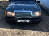 Mercedes-Benz E 230 1988 годаүшін550 000 тг. в Жезказган – фото 2