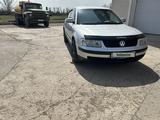 Volkswagen Passat 1998 года за 2 000 000 тг. в Астана – фото 3