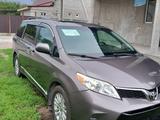 Toyota Sienna 2015 годаfor9 500 000 тг. в Алматы – фото 4