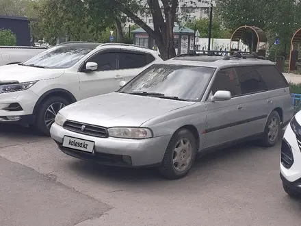 Subaru Legacy 1995 года за 1 400 000 тг. в Астана – фото 2