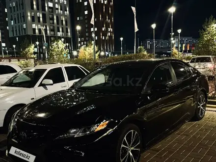 Toyota Camry 2019 года за 11 500 000 тг. в Астана – фото 9