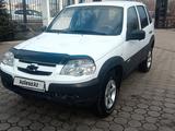 Chevrolet Niva 2014 годаfor2 800 000 тг. в Алматы – фото 3