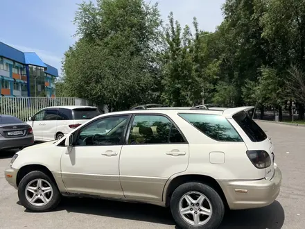Lexus RX 300 2000 года за 3 500 000 тг. в Алматы