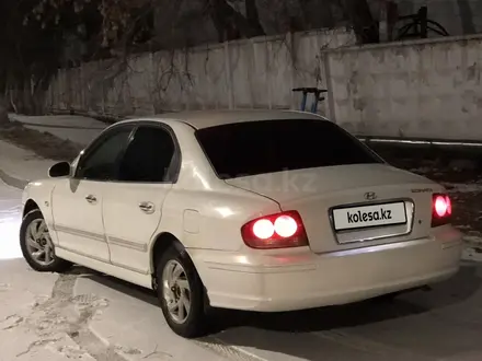 Hyundai Sonata 2009 года за 2 950 000 тг. в Караганда – фото 3