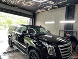 Cadillac Escalade 2018 годаүшін29 999 000 тг. в Алматы – фото 2