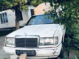 Mercedes-Benz E 230 1989 годаүшін700 000 тг. в Талдыкорган – фото 2