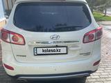 Hyundai Santa Fe 2012 годаүшін6 500 000 тг. в Астана – фото 3