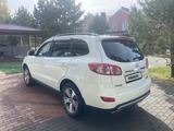 Hyundai Santa Fe 2012 годаүшін6 500 000 тг. в Астана