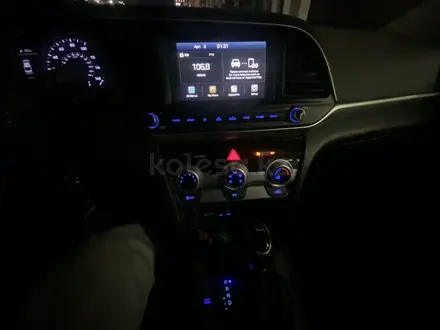 Hyundai Elantra 2018 года за 6 800 000 тг. в Астана – фото 4