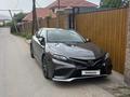 Toyota Camry 2021 года за 11 200 000 тг. в Алматы – фото 6